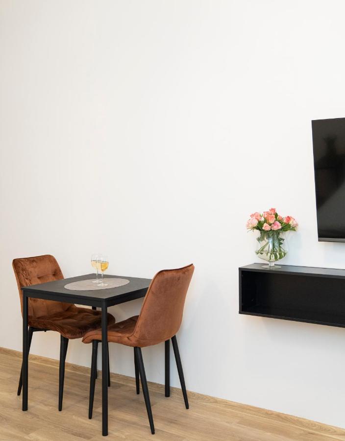 Central Station Apartment No3 Kaunas Dış mekan fotoğraf