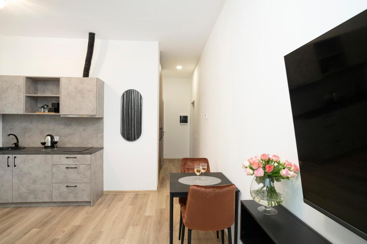 Central Station Apartment No3 Kaunas Dış mekan fotoğraf